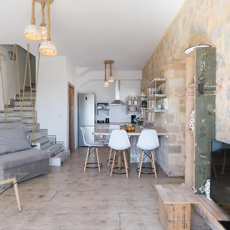 Magnificent Rodos | Titania | 2 Bedrooms | Private Pool & Panoramic Terrace | אפאנטו